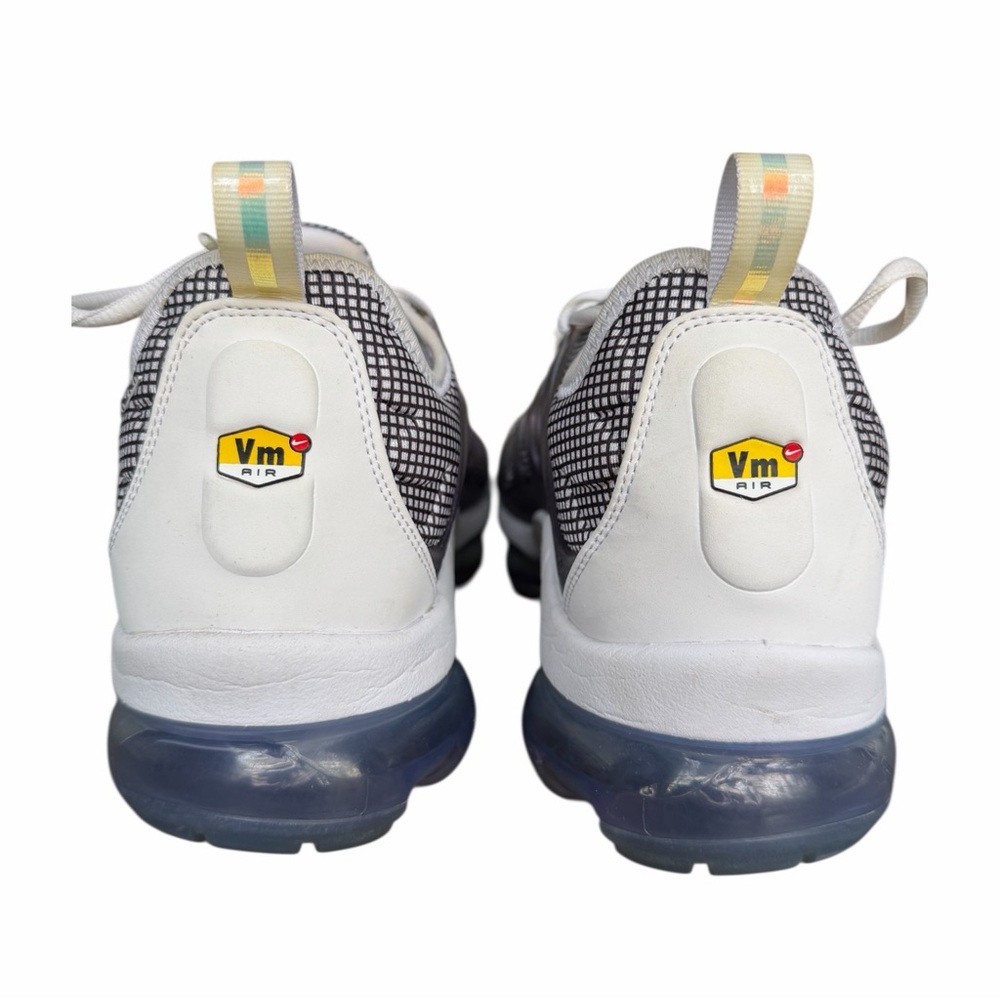 Nike Air VaporMax Plus Men’s 11 - Grey Purple Iridescent Bubble Running Shoe - Picture 10 of 12